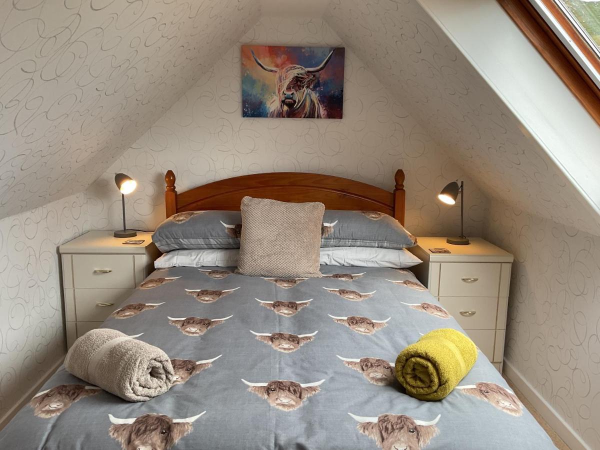 6 Calbost Villa Eksteriør billede