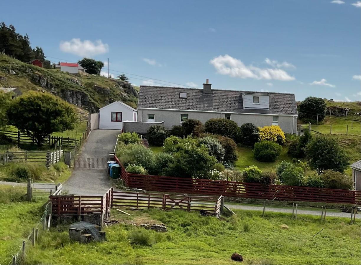6 Calbost Villa Eksteriør billede
