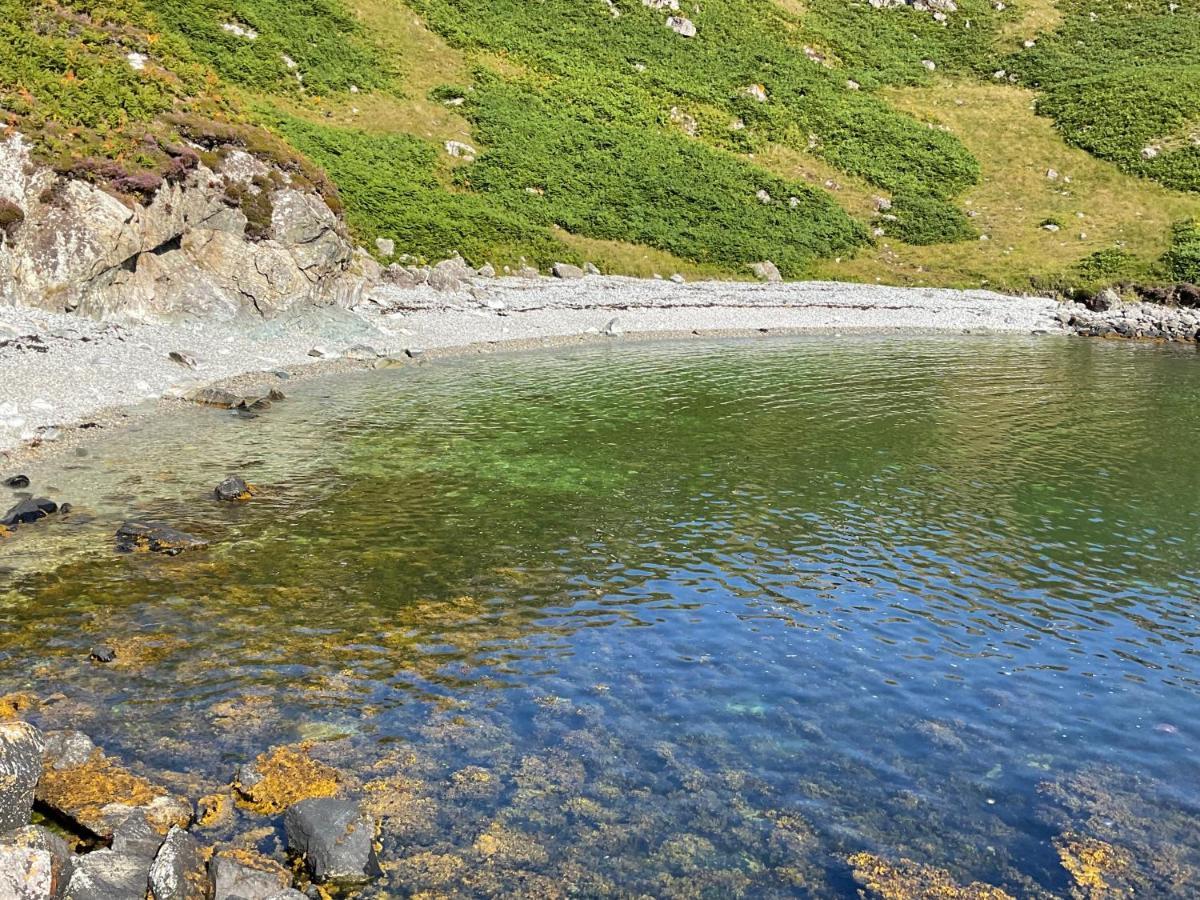 6 Calbost Villa Eksteriør billede