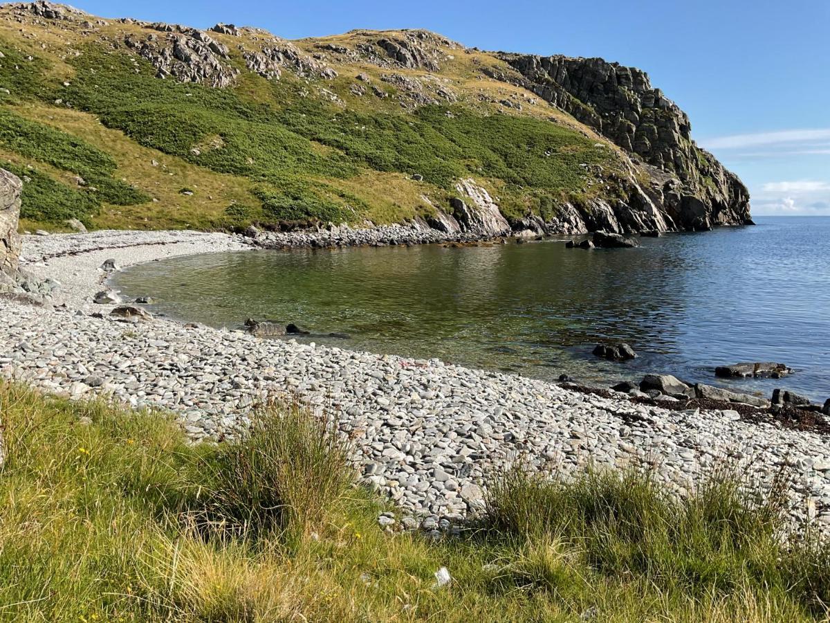 6 Calbost Villa Eksteriør billede