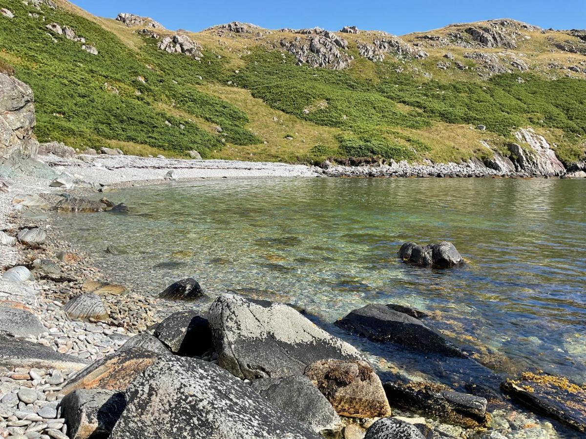 6 Calbost Villa Eksteriør billede